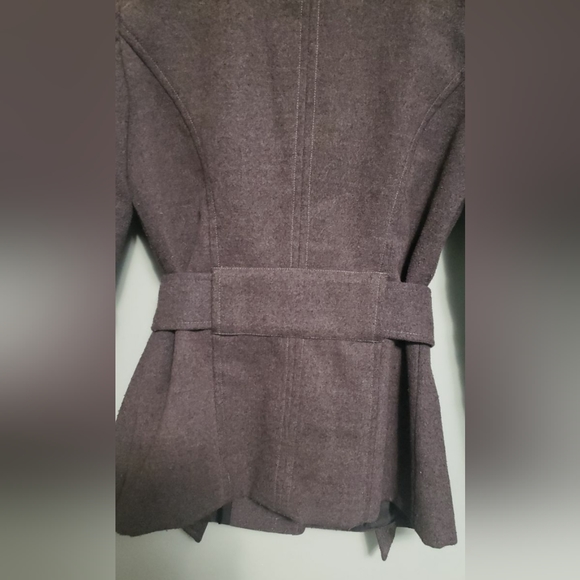 Zara grey coat with belt - Picture 4 of 11